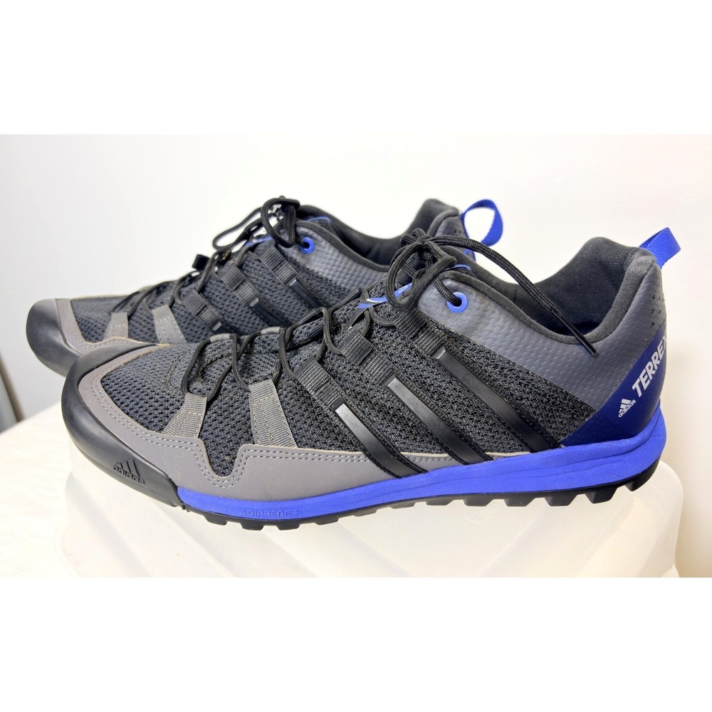 Adidas Terrex Solo Stealth Mens 9.5 Hiking Climbing Shoes Black Blue CB7657  EUC
